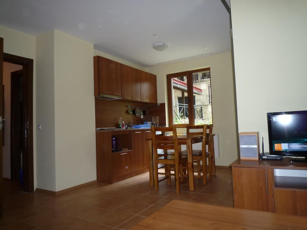 Ski Apartment In Castle Complex Pamporovo Quarto foto